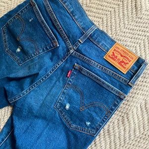 Levi’s skinny wedgie jeans